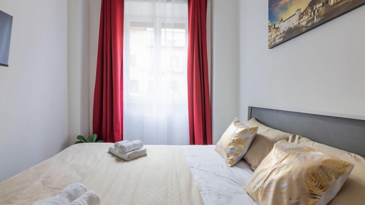Porta Nuova Centro Elegante Suite Con Wifi Τορίνο Εξωτερικό φωτογραφία